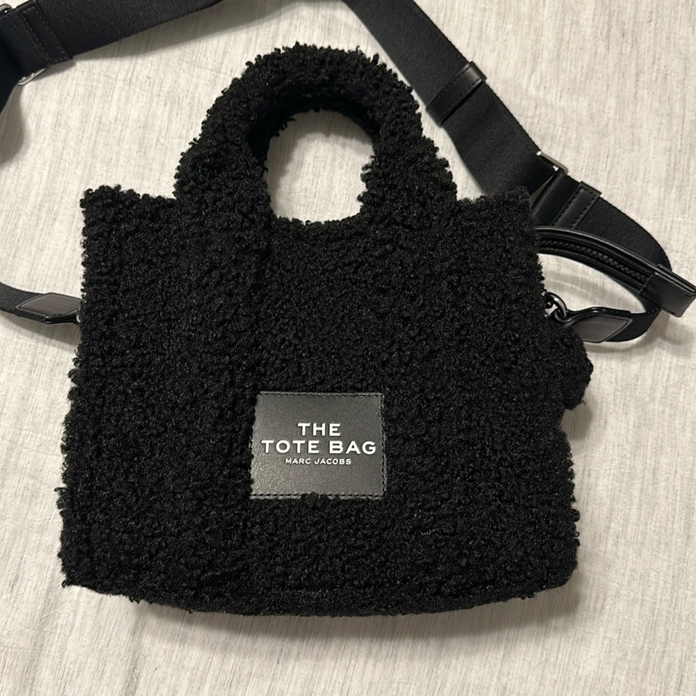 Teddy Marc Jacob’s tote bag